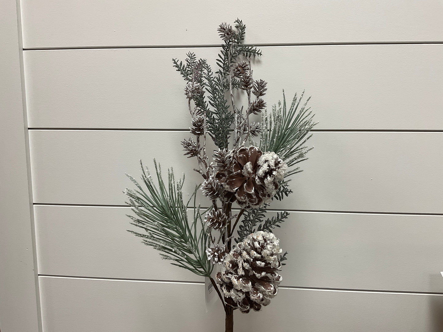 Mixed Snowy Pinecone Spray