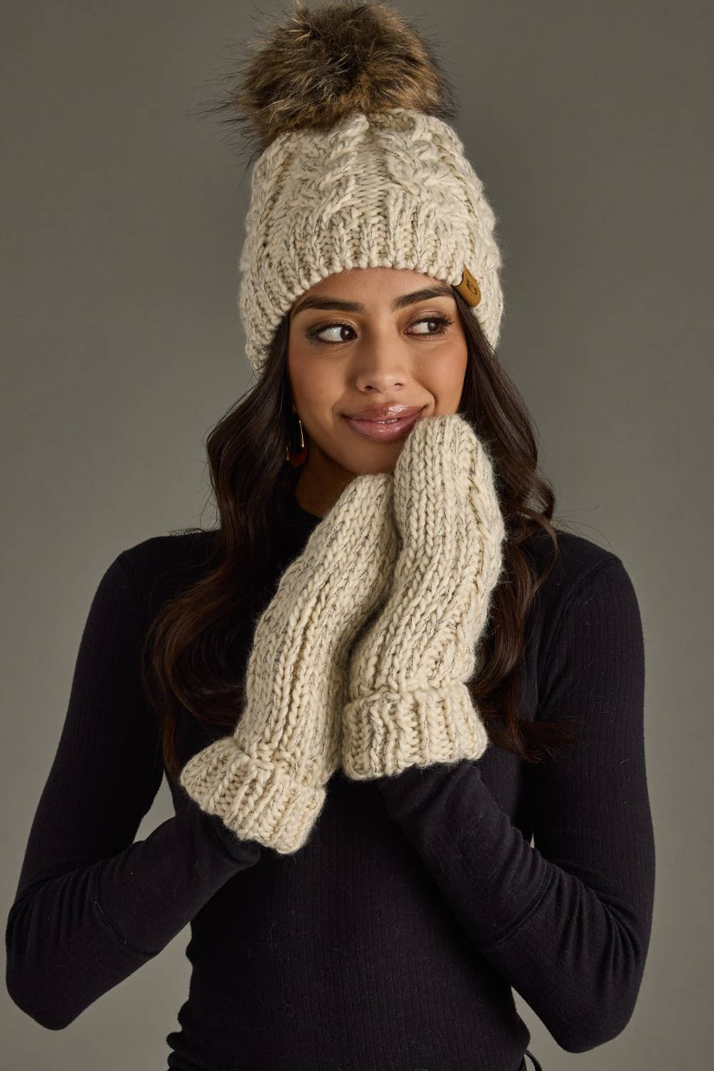 Beige Cable Knit Mittens