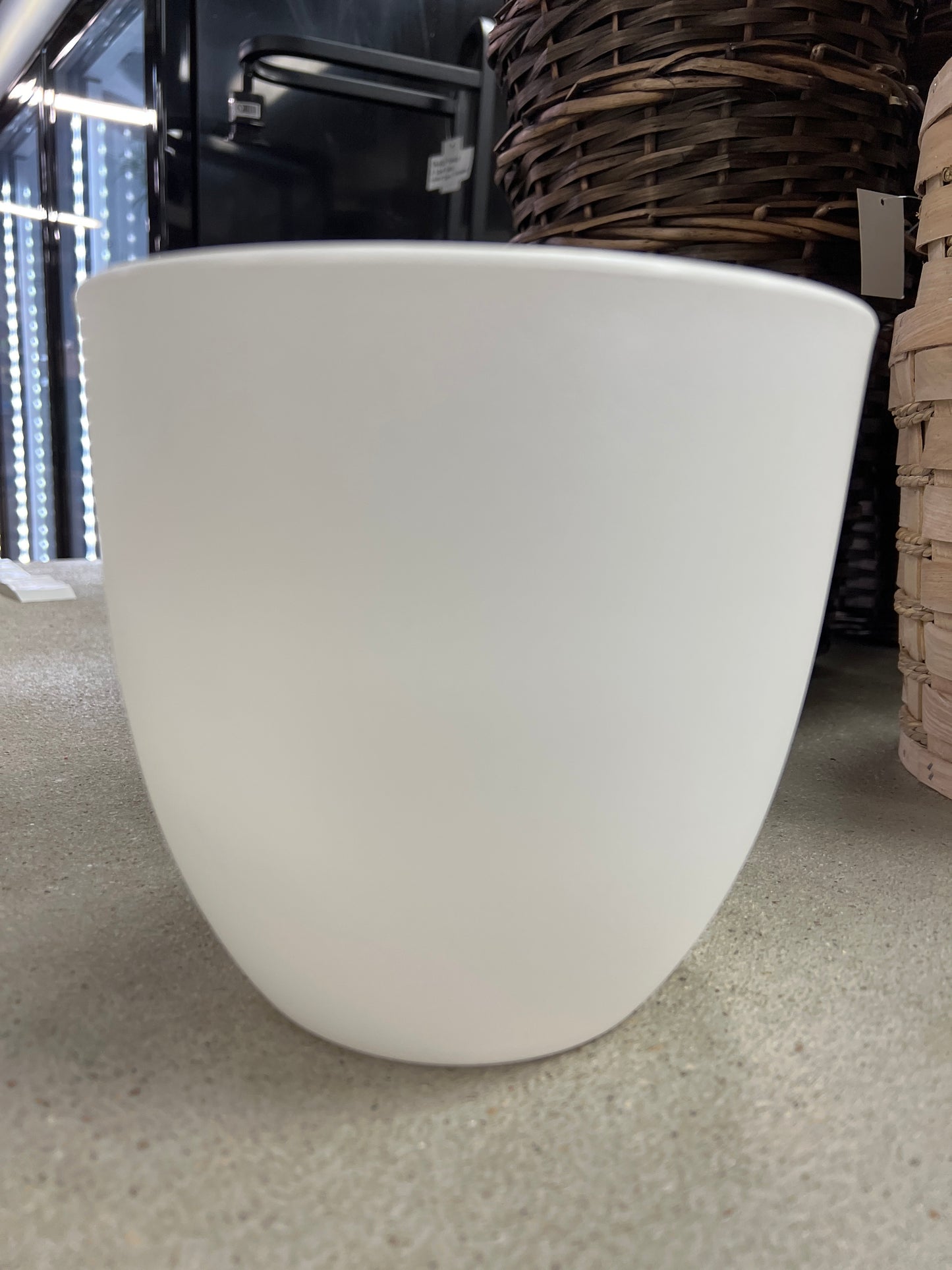 7" White Planter