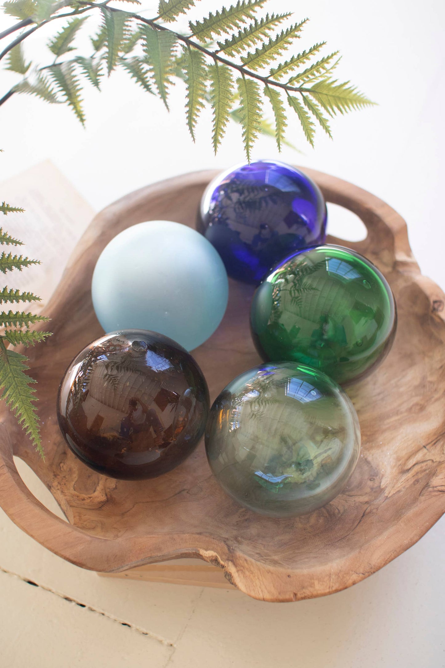 RECYCLED GLASS BALL - AMBER