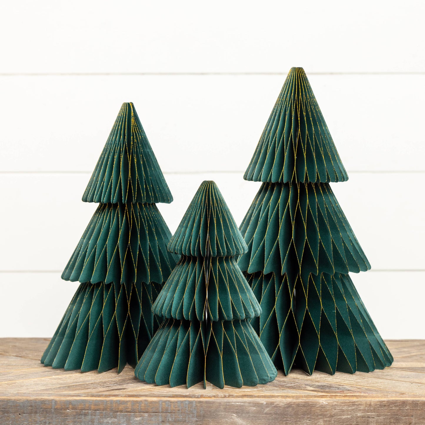 15.75" EMERALD GREEN W/ GOLD TRIM PAPER CONE TREE