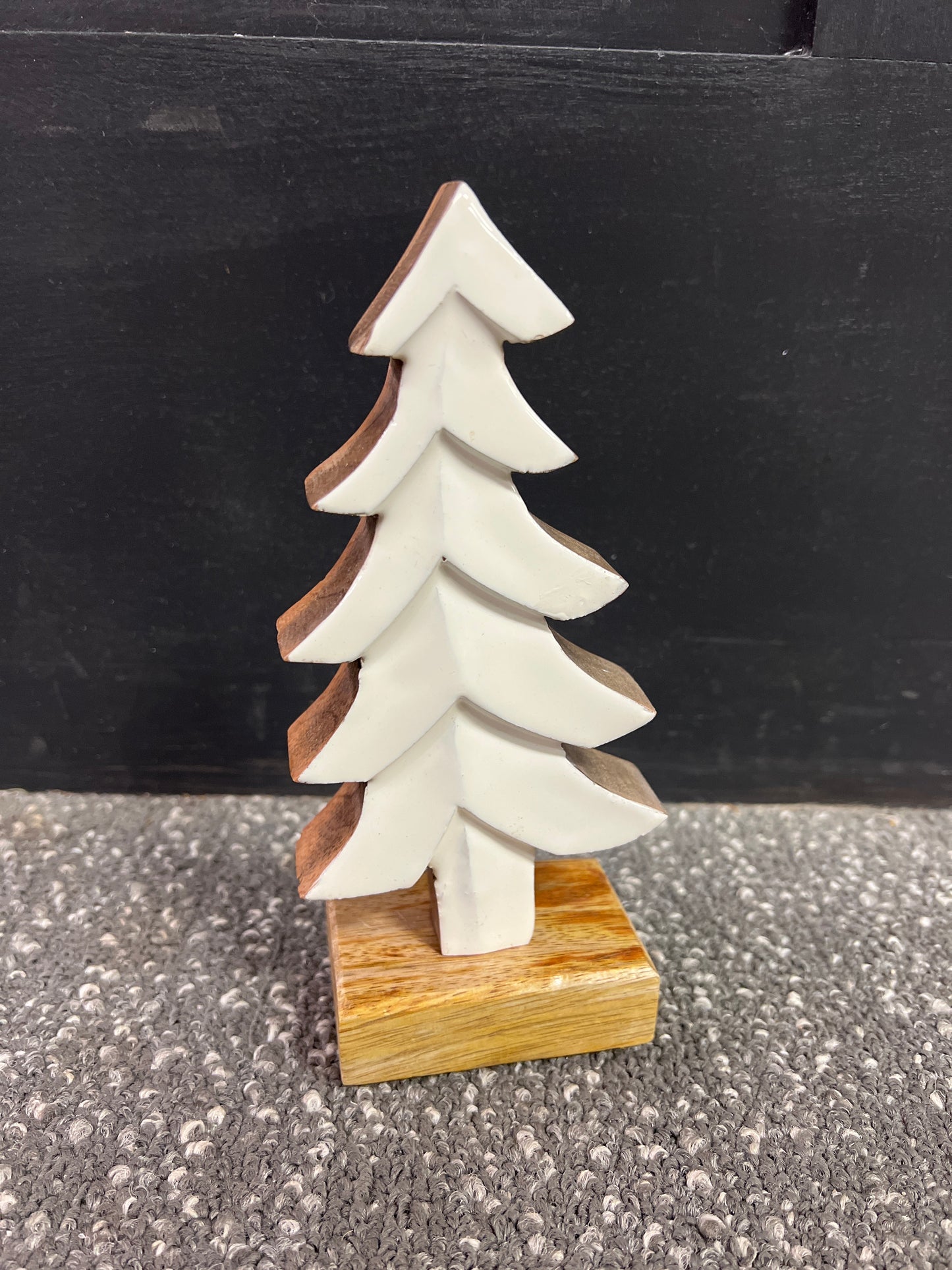 8x4 Wooden/Enamel Tree