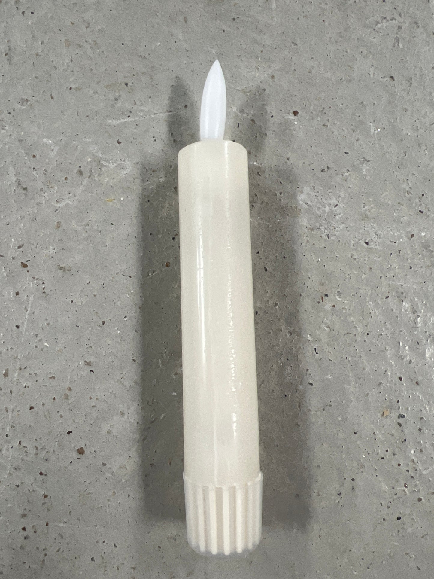 5" Fia Ivory Taper