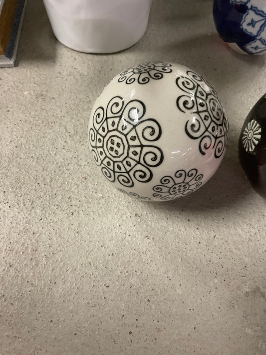 Blacks Orb/Sphere-3"