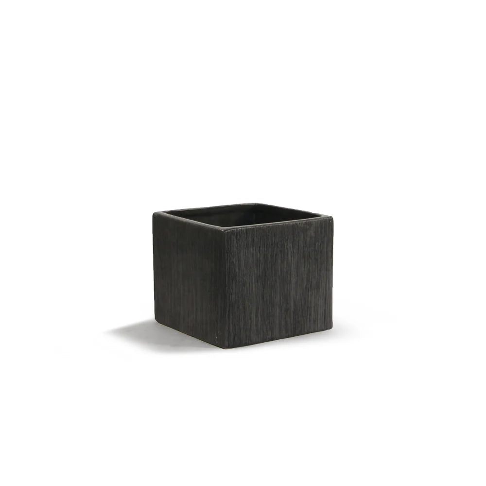 4.5x4.5 Black Etched Cube