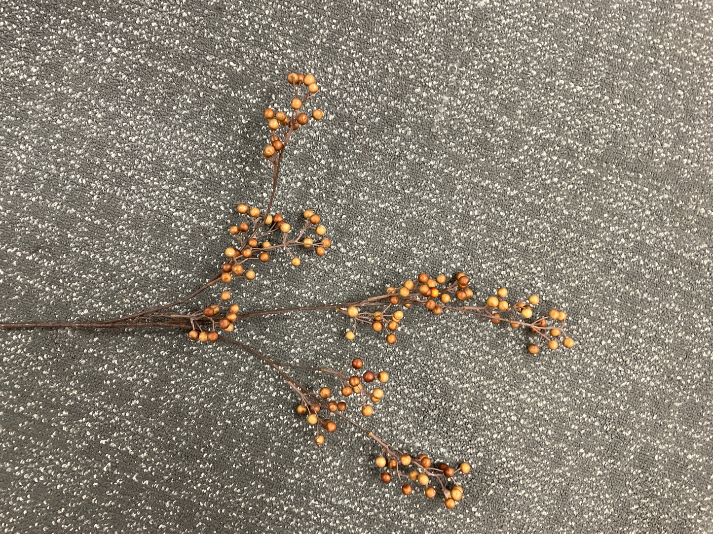 Beige Bead Berry Spray 36"