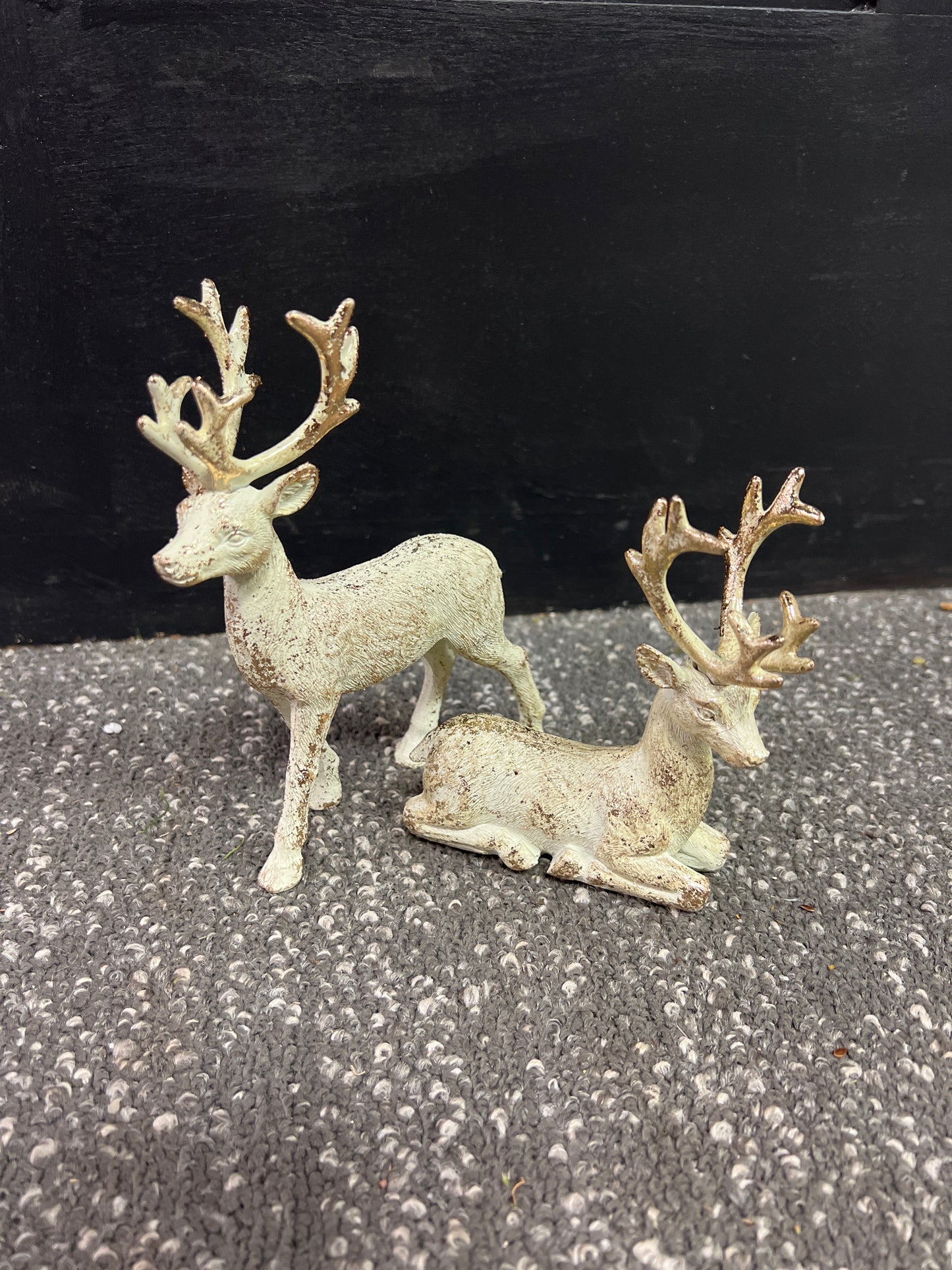 White/Gold Resin Deer Asst
