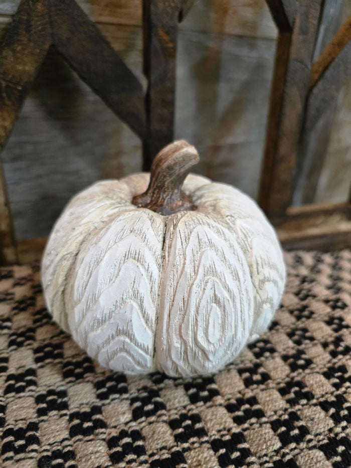 5x5x4 Betty Boop Pumpkin