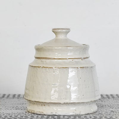 6.7" WHITE CANISTER WITH LID