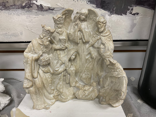 9" Nativity Top WH