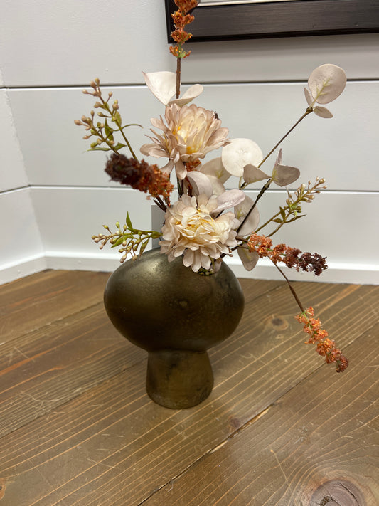 Luna Vase with Fall Folliage