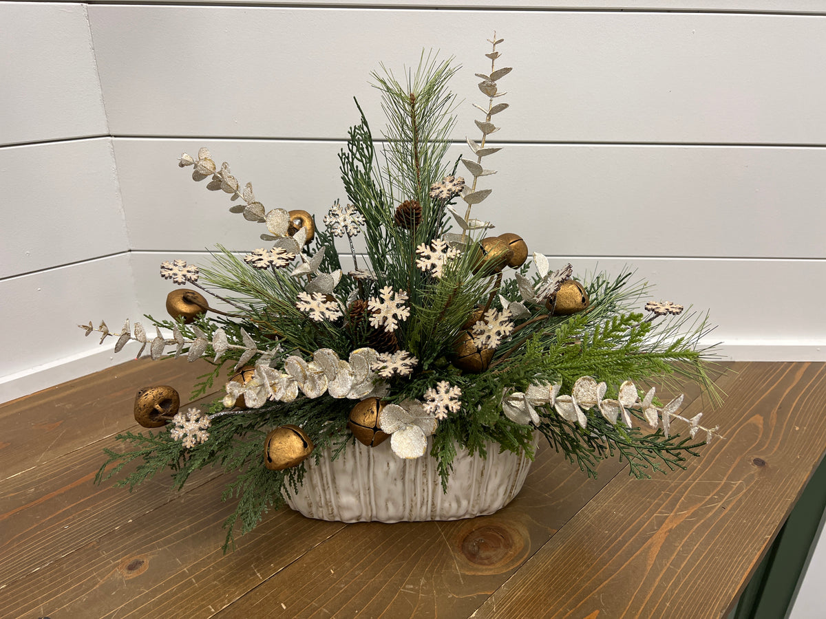 Gold Spiral Euc with Snowflakes Arrangement