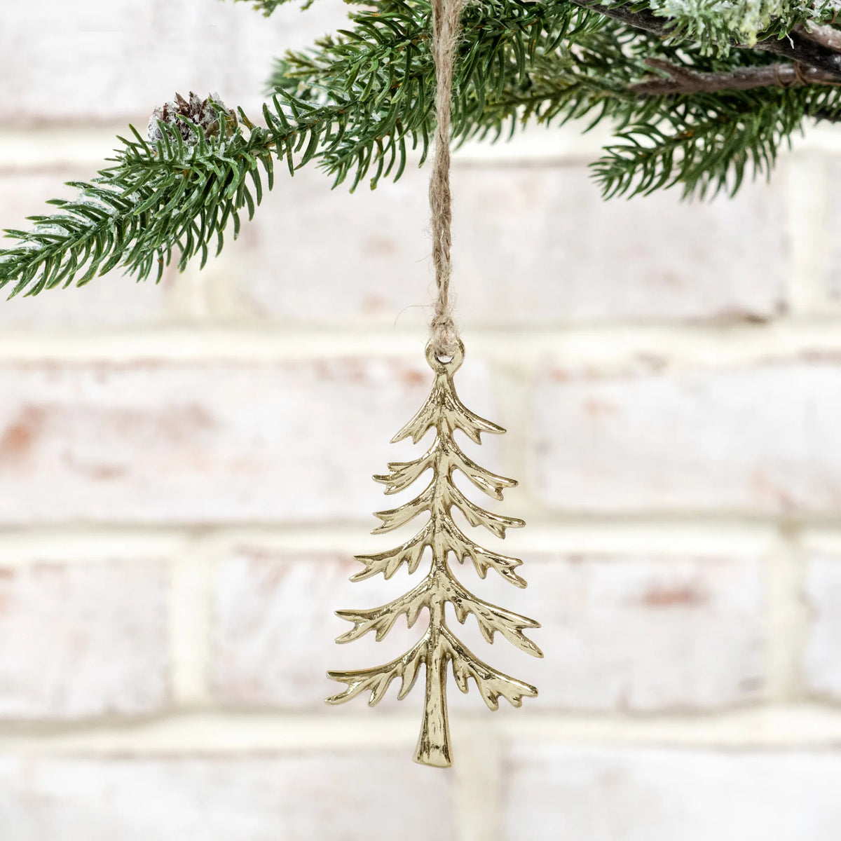 3.9 Gold Tree Ornament