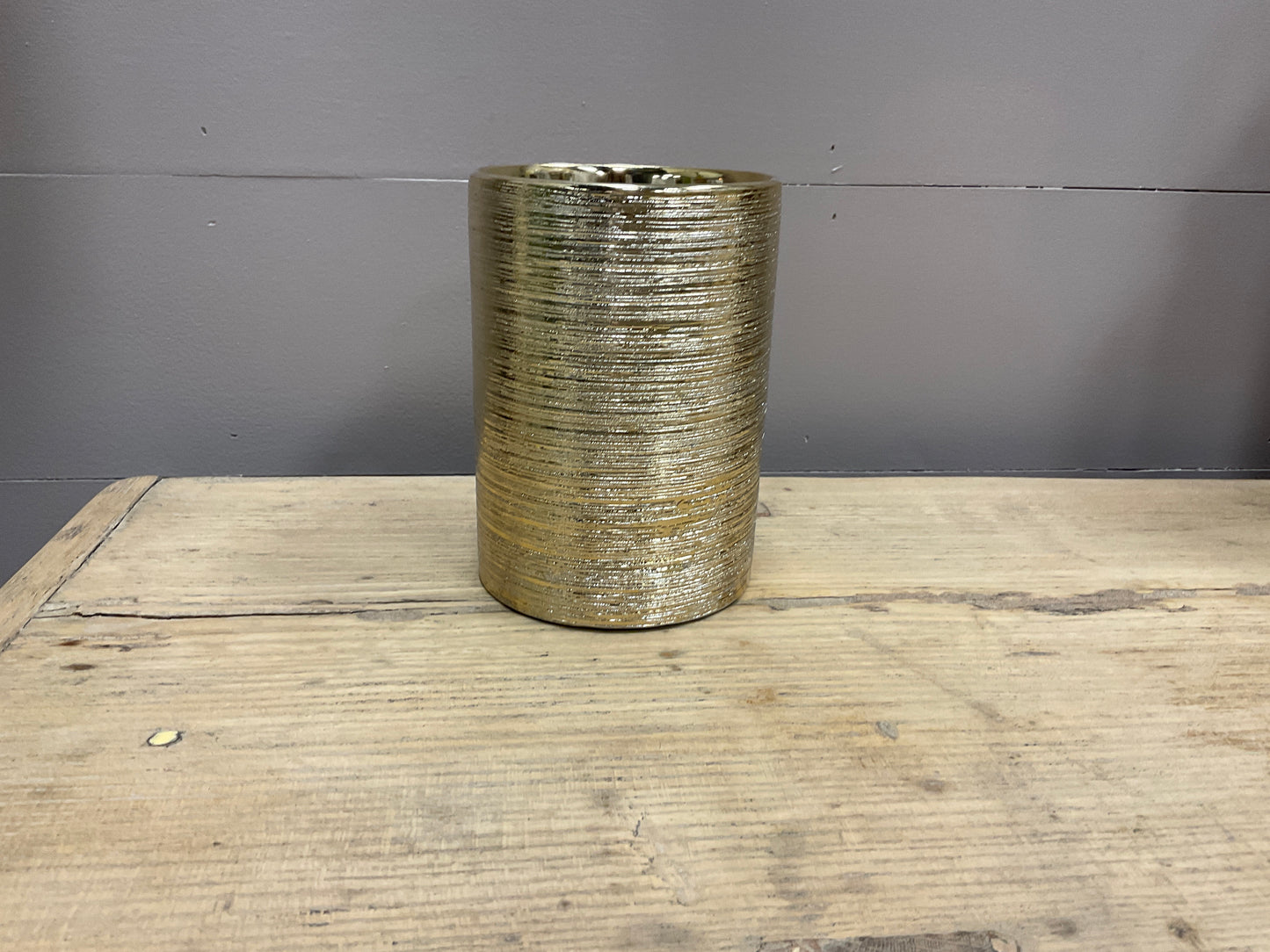 6x4 Etched Gold Container