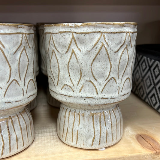 5.75x4.5 Cream/Brown Container