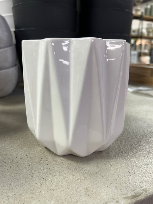 Ribbed Garden White
