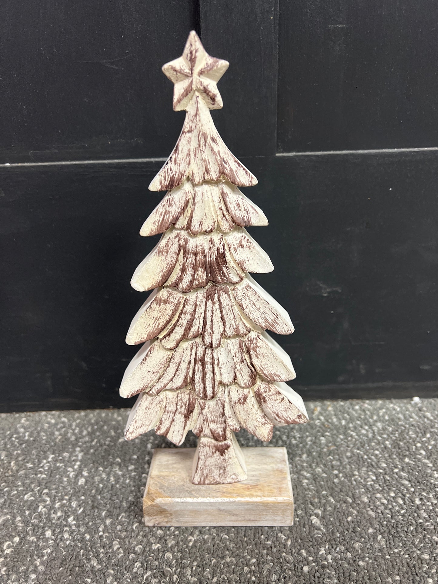 4.8x2x12 Wooden Tree
