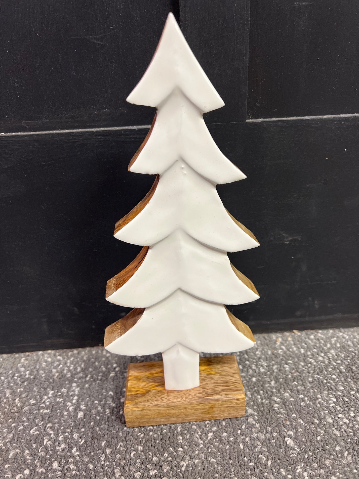 12x5 Wooden Enamel Tree