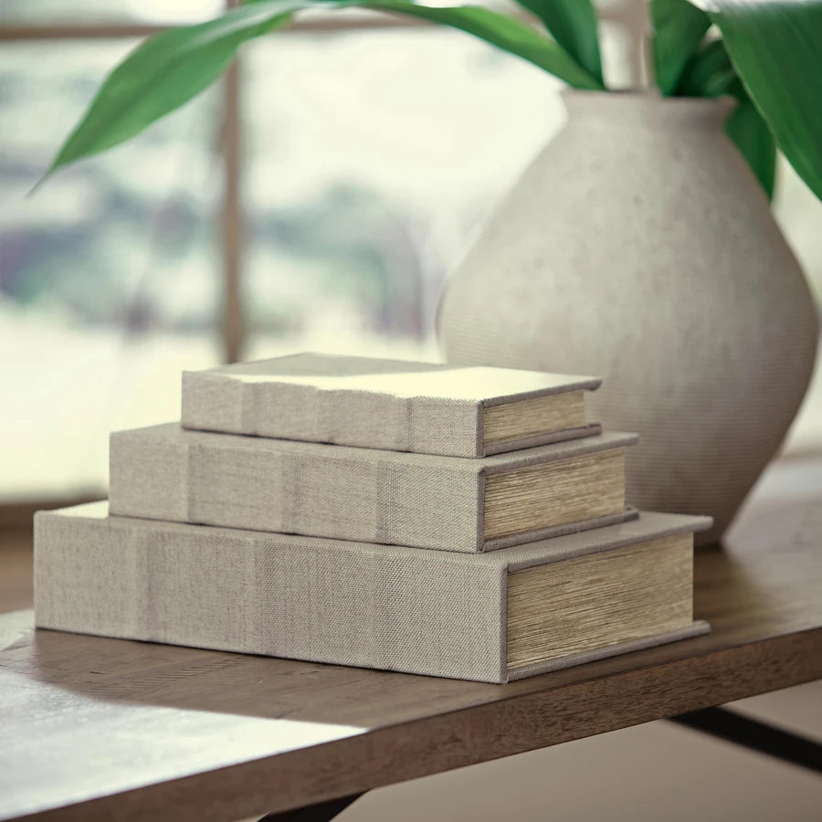 Linen Books
