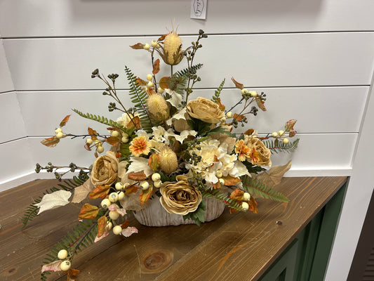 Thistle/Dahlia/Hydrangea Arrangement