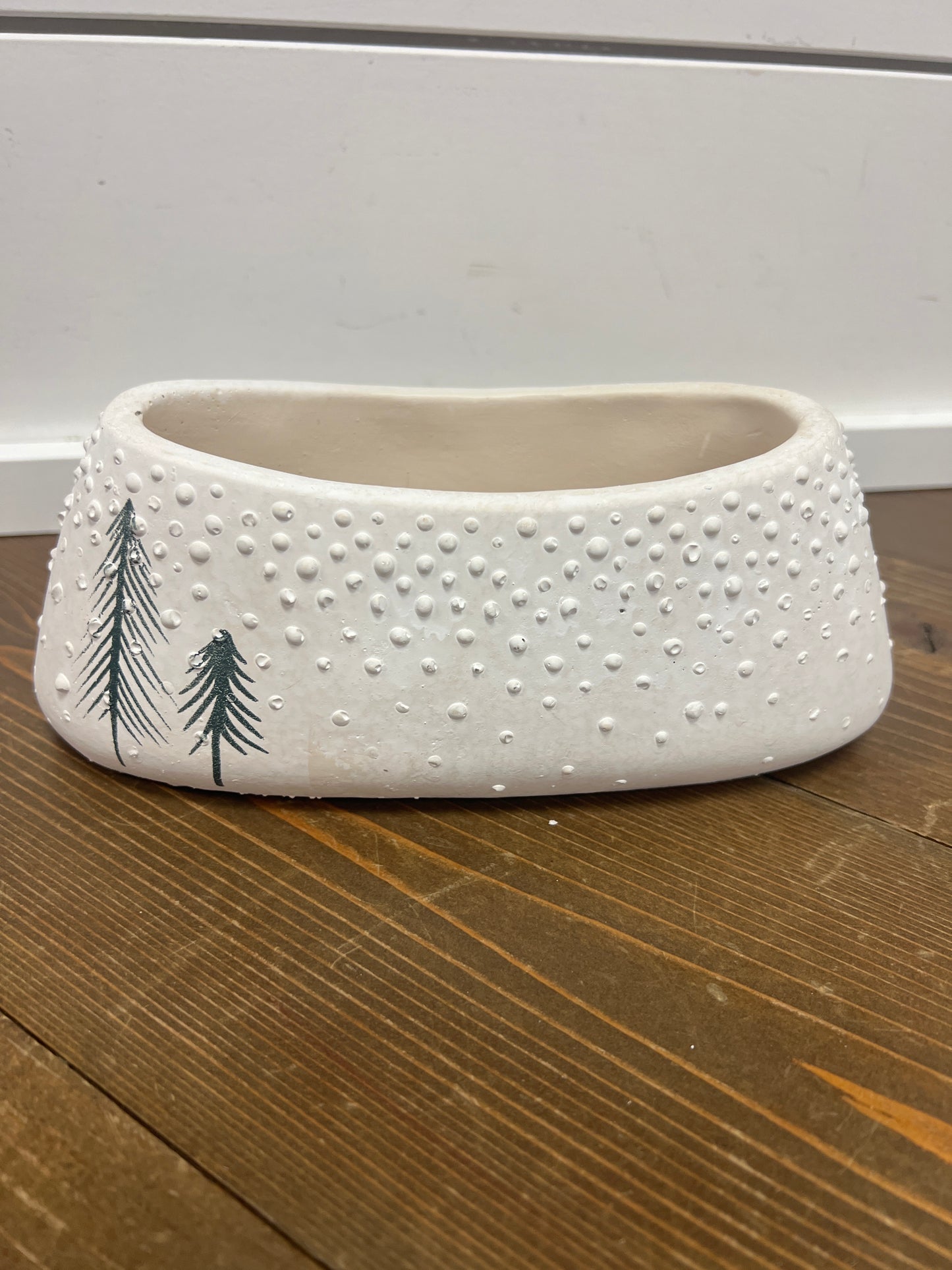 2-Pine Tree Oval White Planter