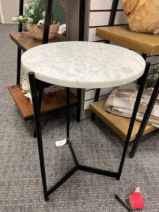 Larkin II Marble and Medium Brown Wood Round Tabletop Nesting End/Side Tables