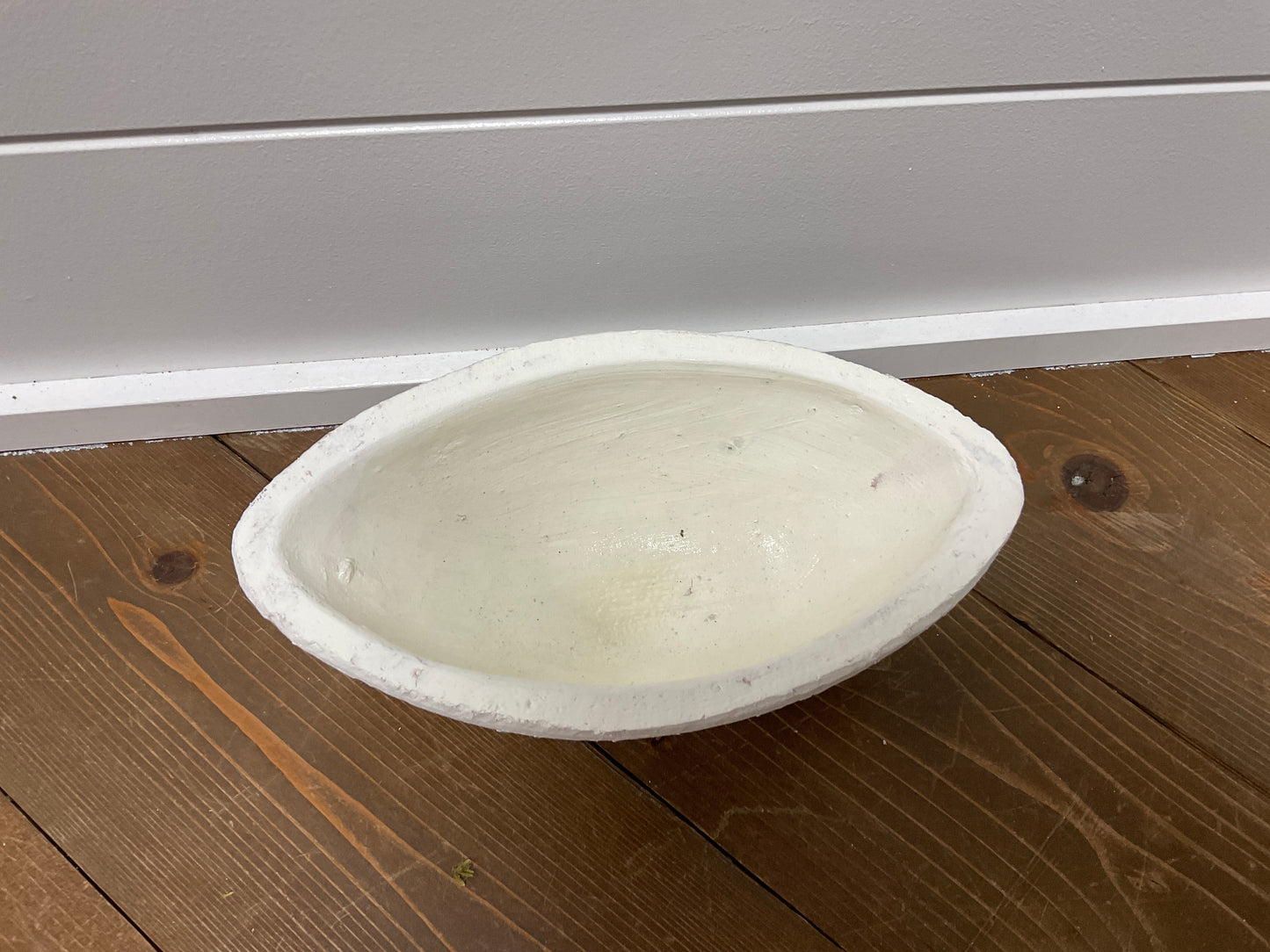 10" Tapered Bowl Rough Finish, White