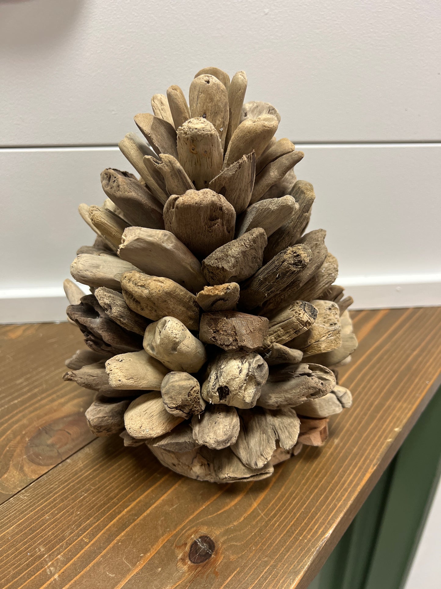 7.75 Driftwood Pinecone Christmas Decor
