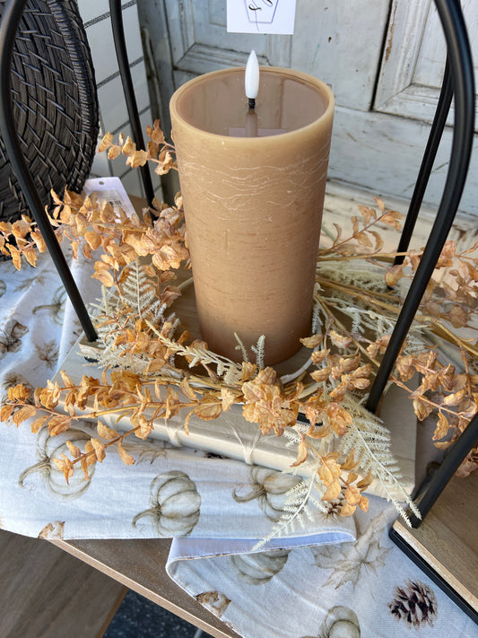 White Fern with Fittonia Candle Ring