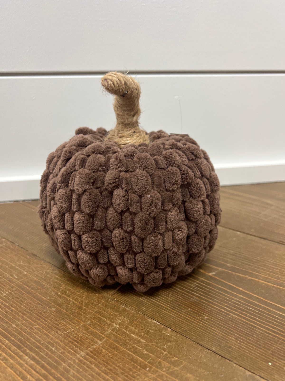 6”Hx5”D Brown Pumpkin