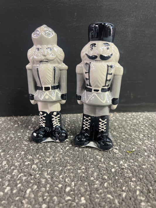 Black Nutcracker Asst