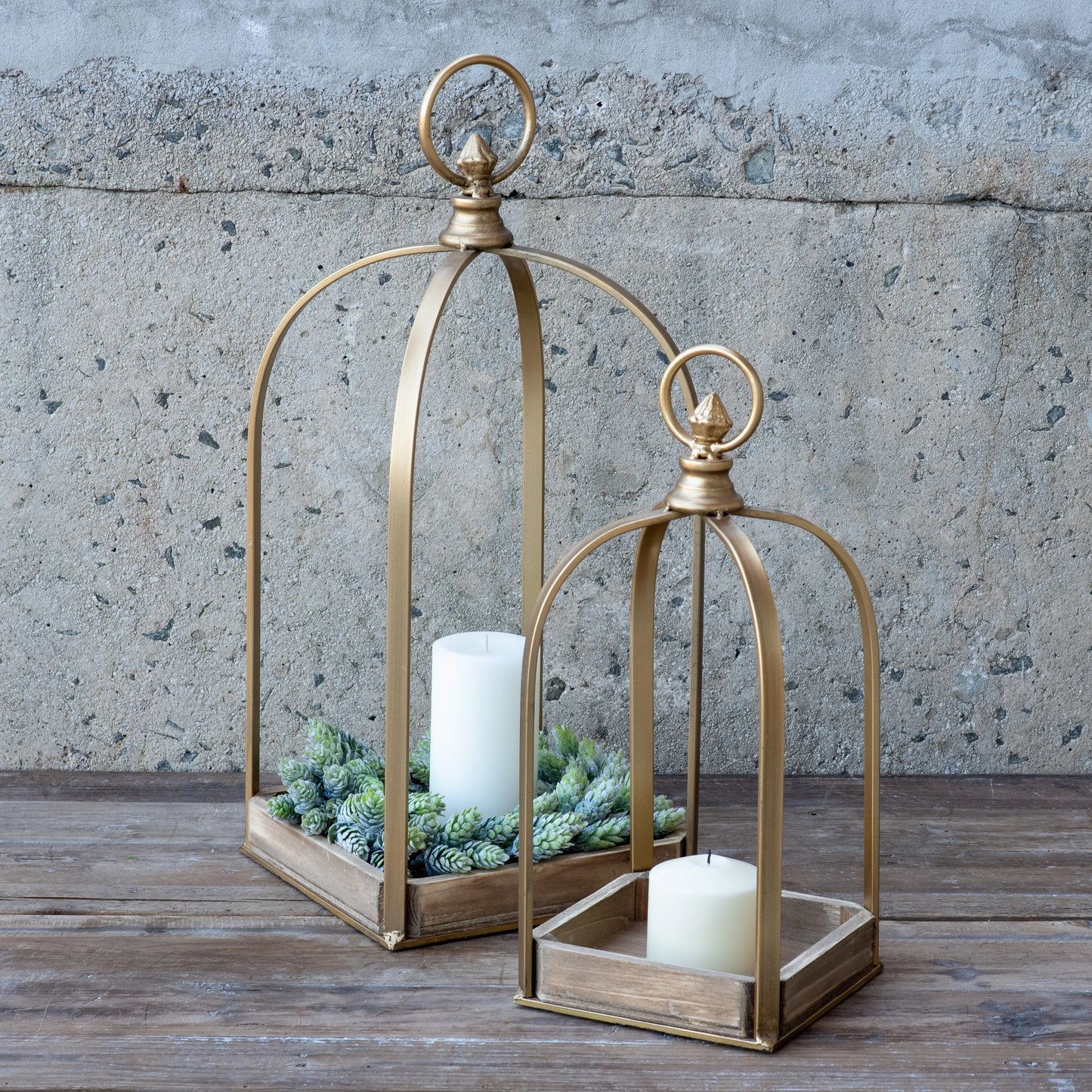 Tall Gold Metal Wood Dispalyer