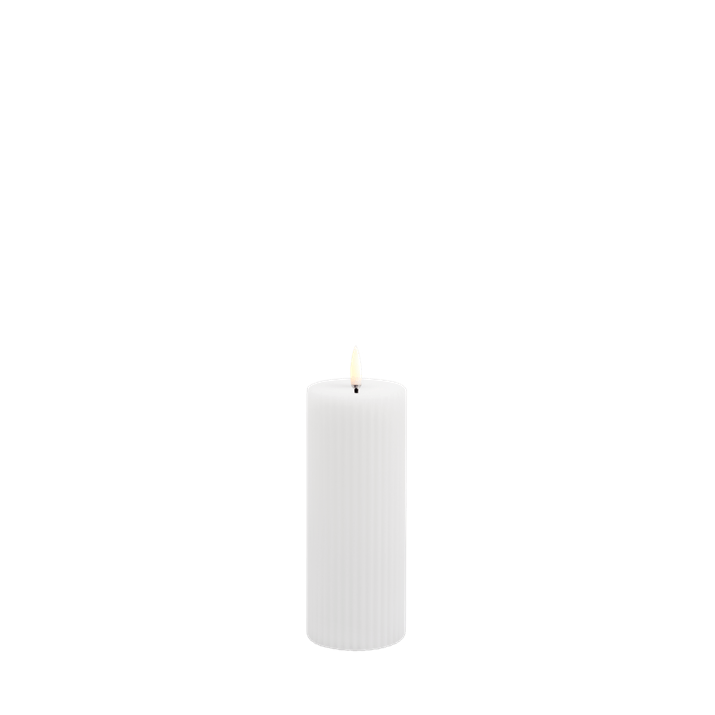 Uyuni White Grooved Candle